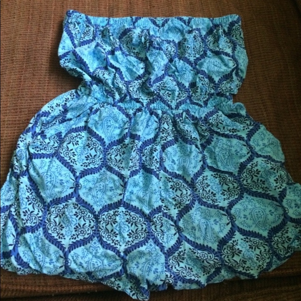 Forever 21 strapless romper